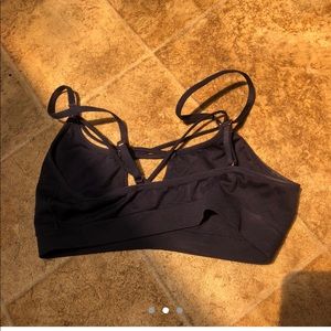 NAVY BRALETTE